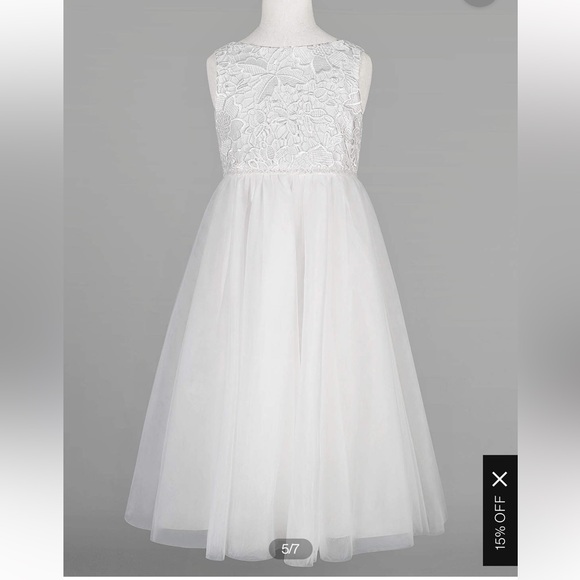 Azazie flower girl dress for 4 year old, pristine condition, worn once. - Picture 1 of 6